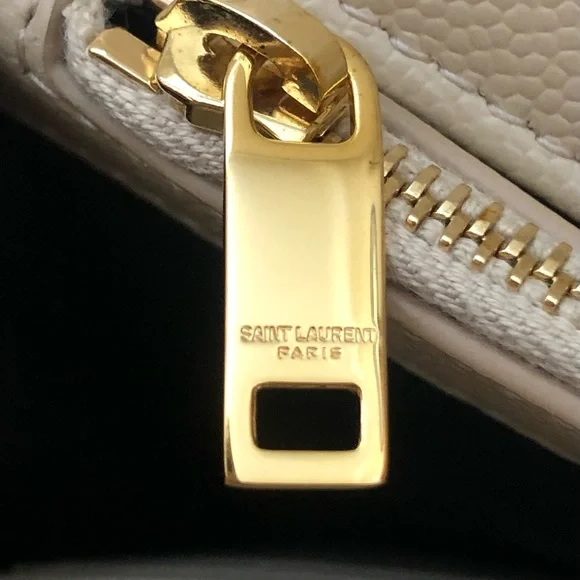 NWT Saint Laurent Large Cassandre Chain Wallet - Picture 7 of 13